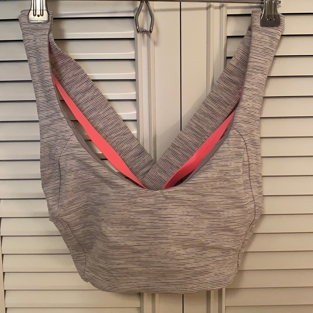 Lulu Lemon Sports Bra